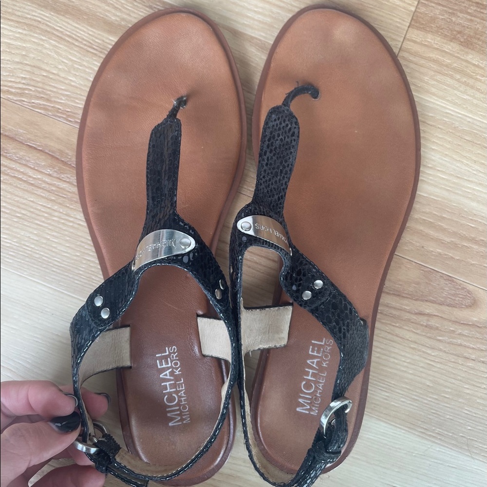 Michael Kors sandals black / tan size 9